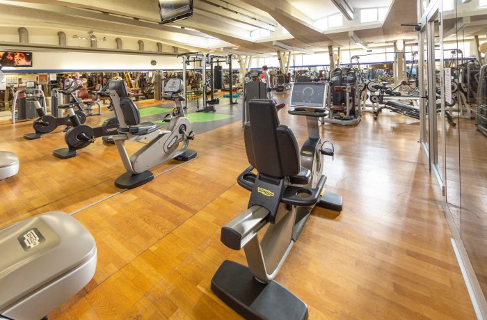 macchinari per esercizi a tropos club firenze